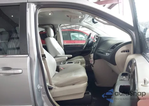 2014 Chrysler Town & Country Touring z USA, uszkodzony, nr VIN 2C4RC1BG5ER408599